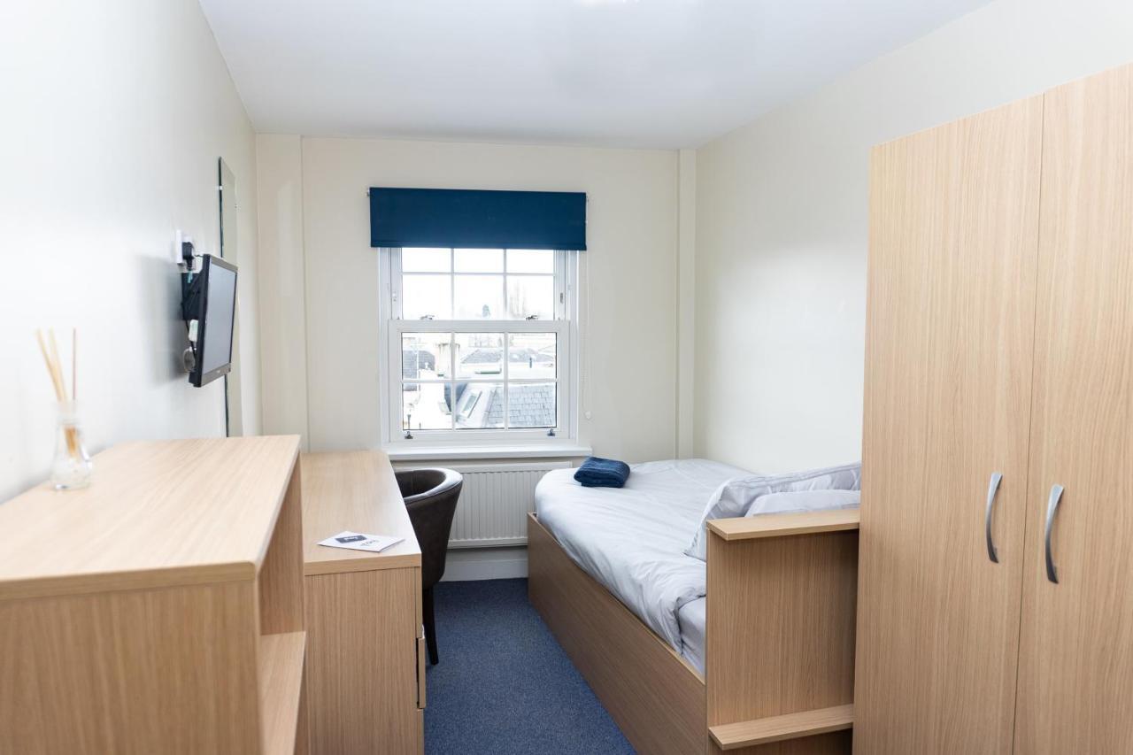 Spa Court Cheltenham Eksteriør bilde